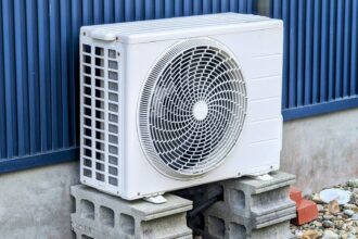 エアコン室外機