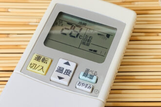 エアコンのリモコン